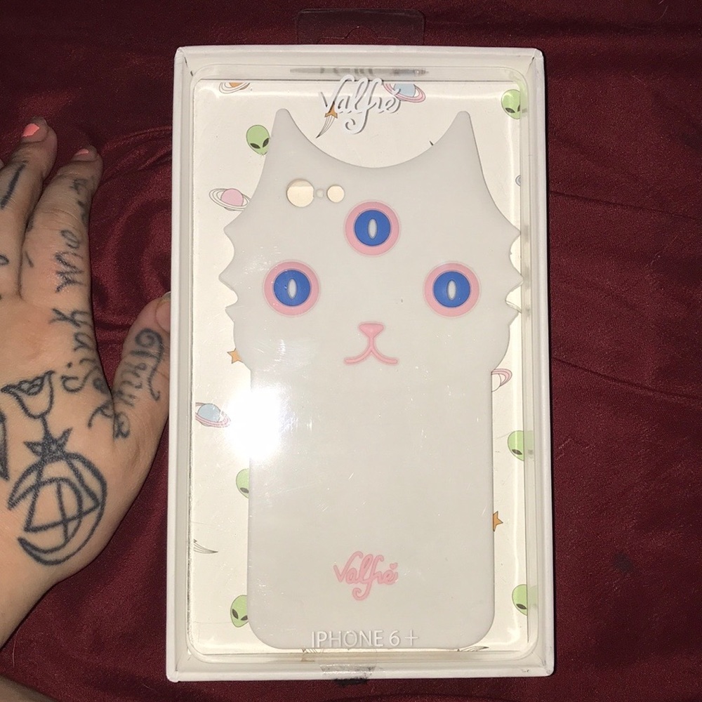 3Eye Cat Valfre Phone Case
